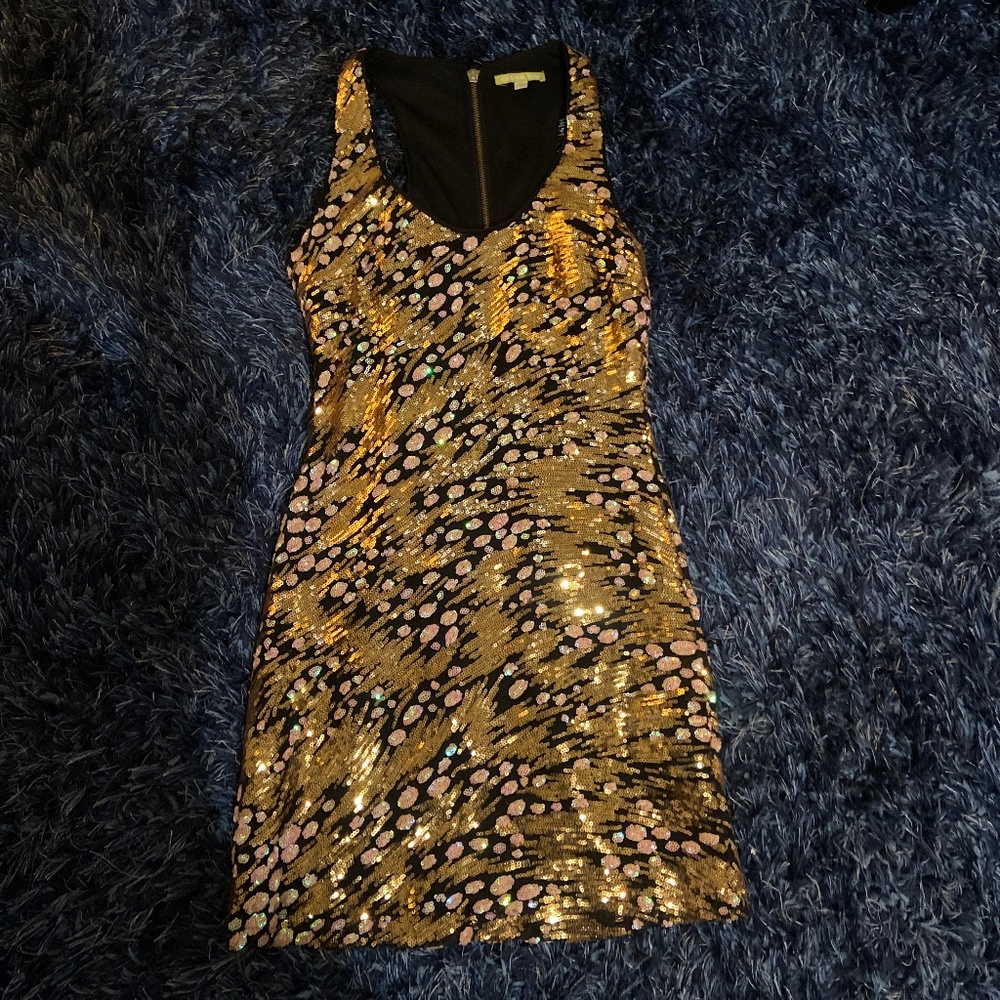 Gold sequins dress